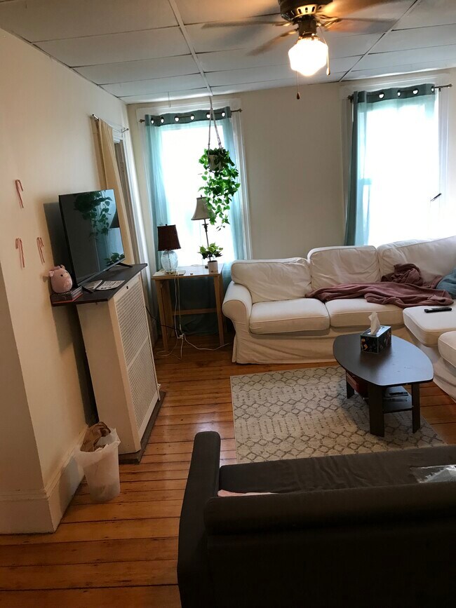 Foto del edificio - 13 Watson St