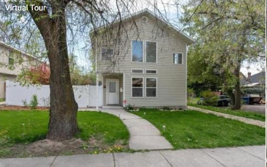 Building Photo - 924 E Lowell Ave