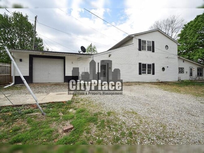 Foto del edificio - 2633 S Randolph St