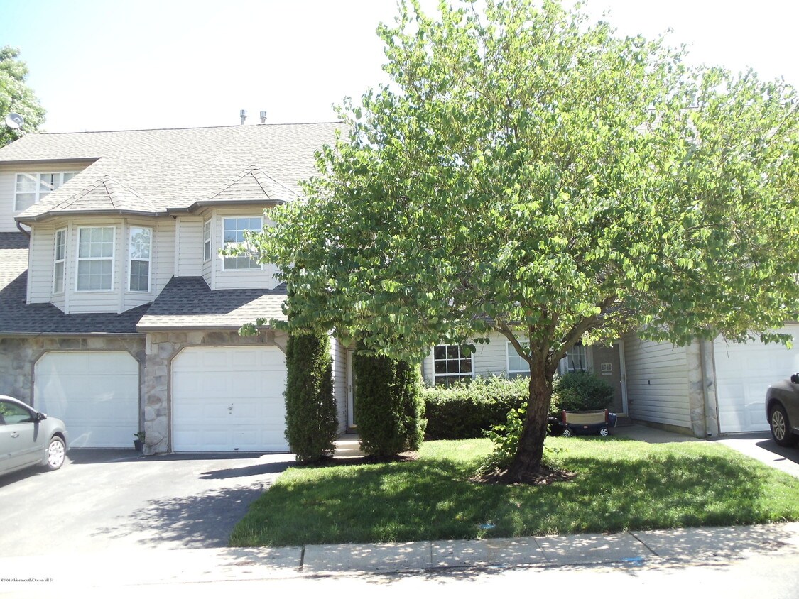 Primary Photo - 3402 Pepperbush Ct