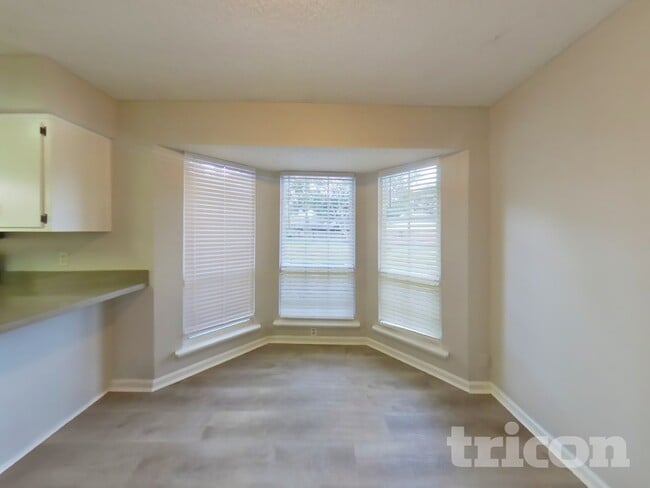 Foto del edificio - 1064 Lana Court