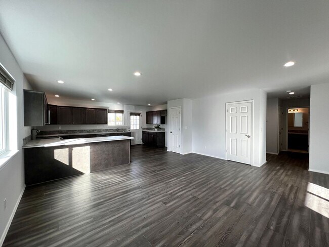 Foto del edificio - 2005 Ledwich Ave