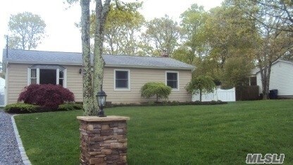Building Photo - 46 Riverdale Dr