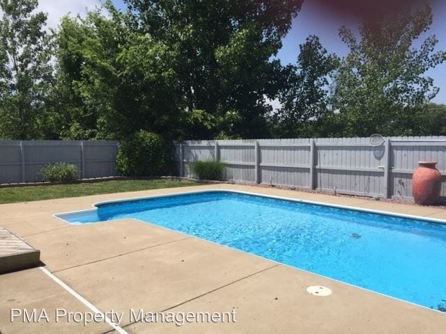 Building Photo - 4 br, 2 bath House - 1302 Arbicola Dr.