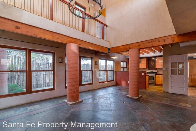 Building Photo - 3 br, 2 bath House - 840 Alto Street