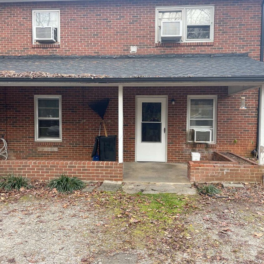 512 Dogwood St NE, Lenoir, NC 28645 House Rental in Lenoir, NC