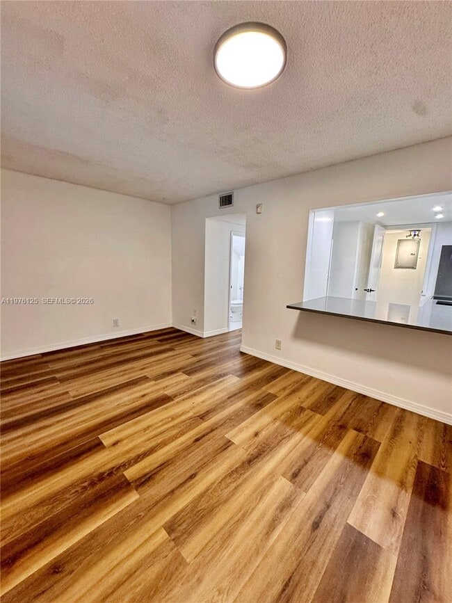 Foto del edificio - 747 SE 1st Way