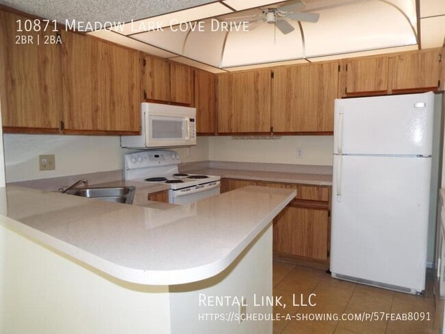 Foto del edificio - 10871 Meadow Lark Cove Dr