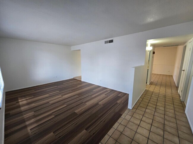 Foto del edificio - 2527 S Rita Ln