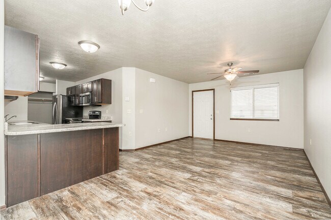 Foto del edificio - Graystone Townhomes