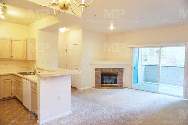 Foto del edificio - 4545 Wheaton Dr