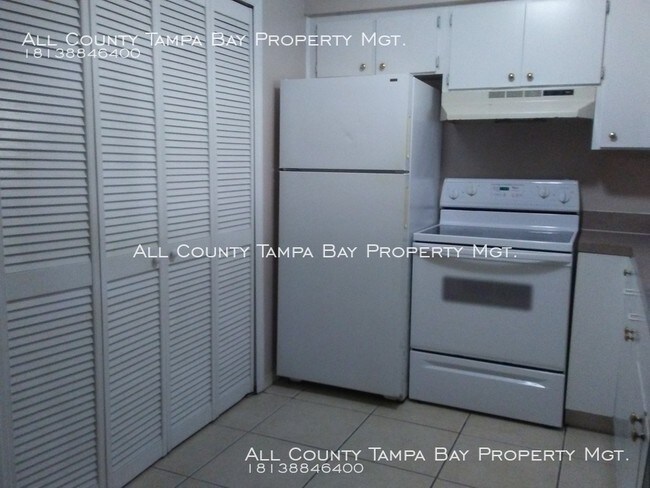 Foto del edificio - 305 W Grant St