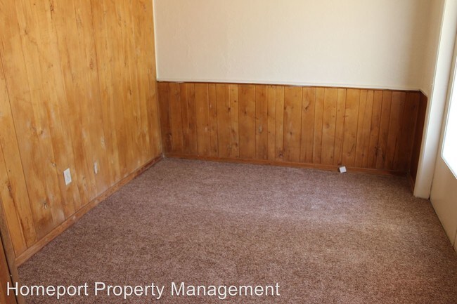 Building Photo - 3 br, 1 bath Apartment - 518 NW 14th Street