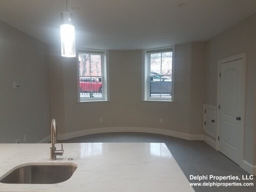 Building Photo - 554 Massachusetts Ave