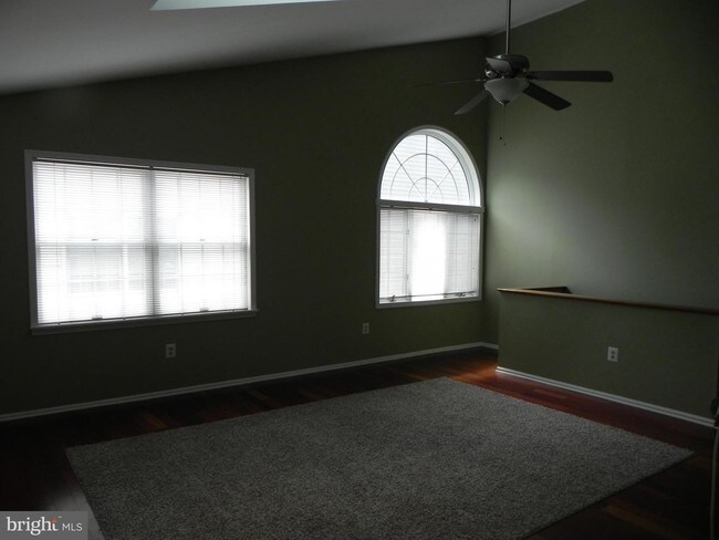 Building Photo - 147 Chalkboard Ct