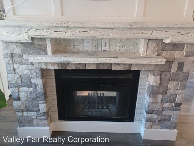 Foto del edificio - 4 br, 2 bath House - 1899 Nand Dr