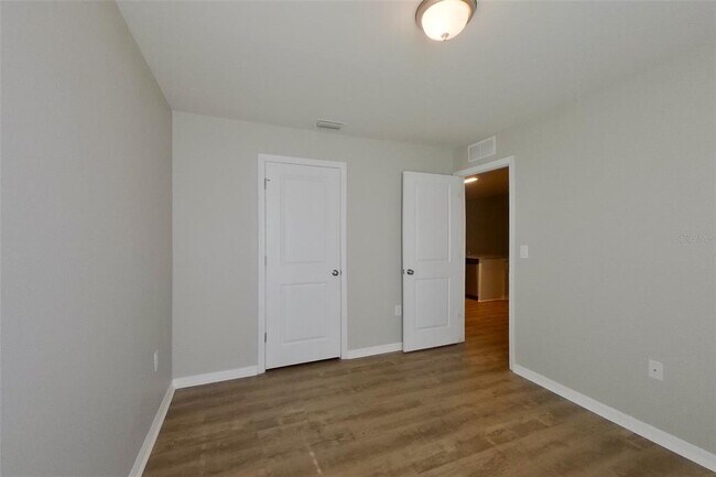 Foto del edificio - 9137 Aegean Cir