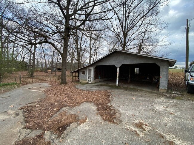 Building Photo - 9024 GA-172