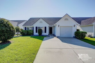 Building Photo - 97 Avonshire Dr