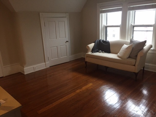 Foto principal - 311 Garrard St
