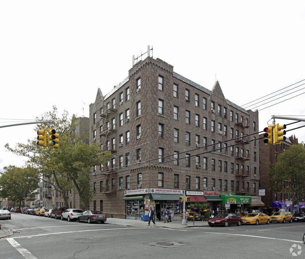 Building Photo - 36-06 30th St