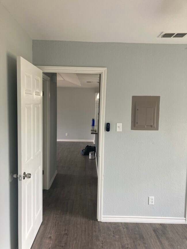 Building Photo - 1805 Norma Ln