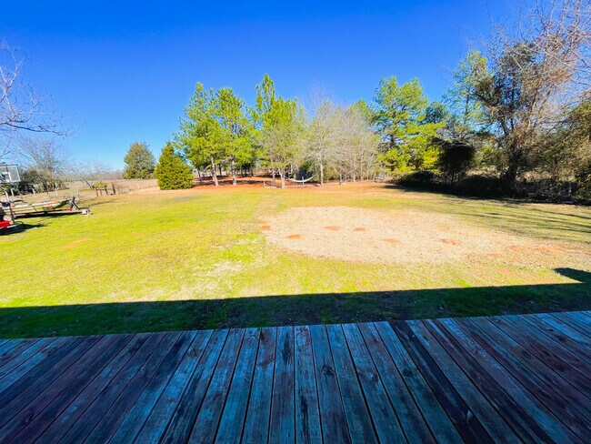 Foto del edificio - 12255 County Road 313 E