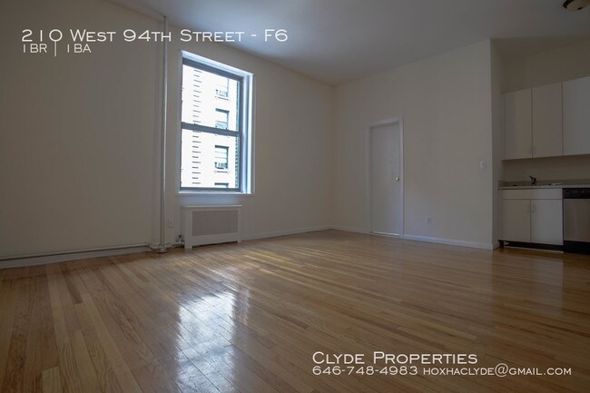 Foto del edificio - 210 W 94th St