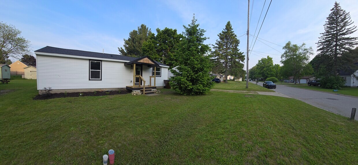 Foto principal - 220 Alexander St