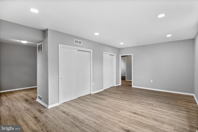 Foto del edificio - 5636 Purdue Ave