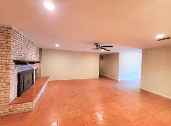 Foto del edificio - 21 Larkwood Ln