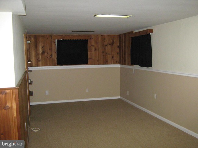 Building Photo - 3015 Plyers Mill Rd