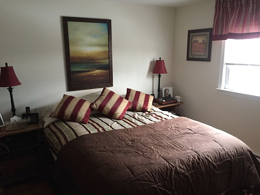 61 Foss Ave, Hampton, NJ 08827 Apartments in Hampton, NJ