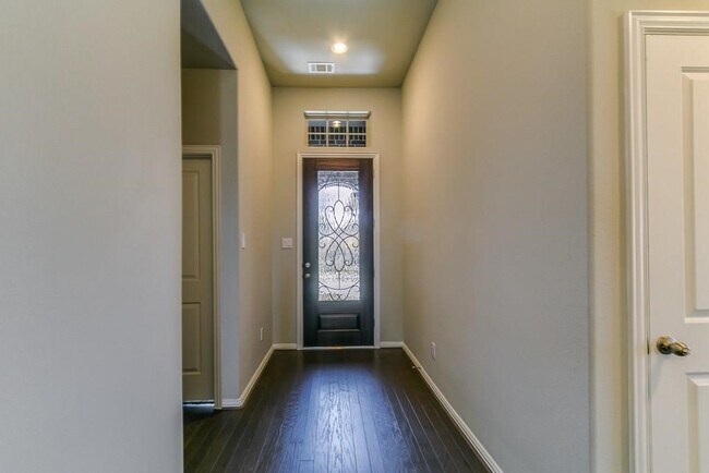 Foto del edificio - 6018 Grace Falls Dr