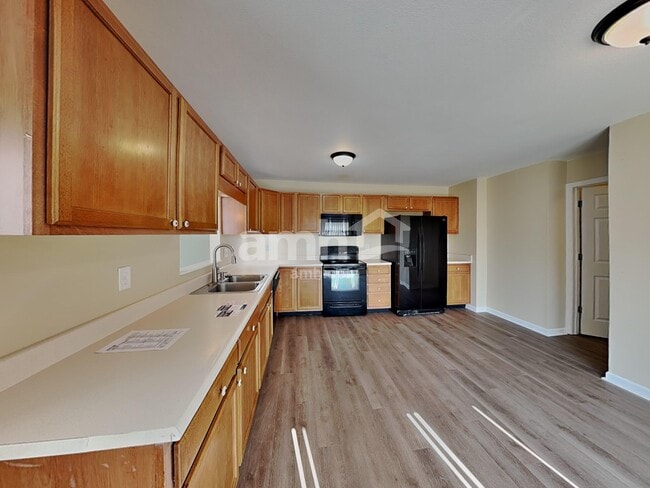 Building Photo - 322 Brookview Dr