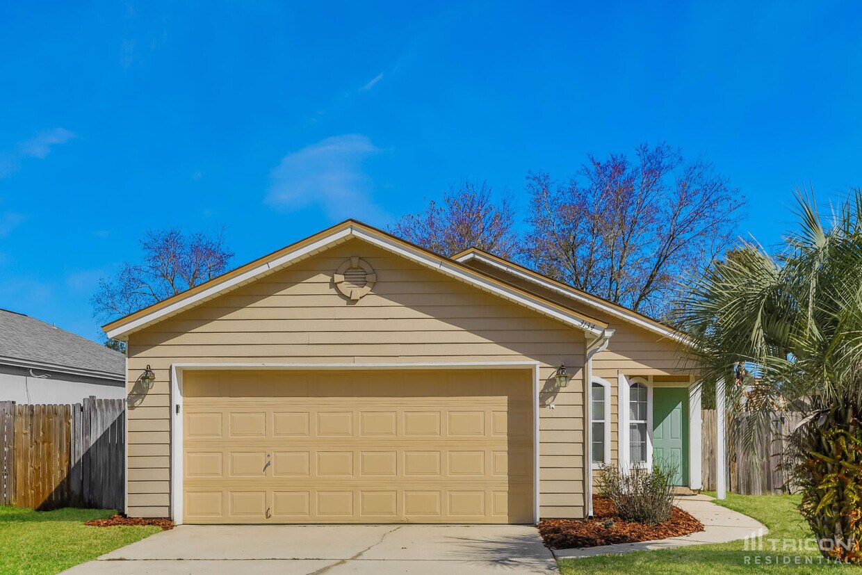Primary Photo - 3134 Wavering Ln