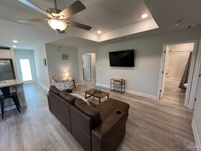 Building Photo - 1949 Justice Cir