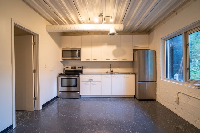 Photo - 15 Burbank Dr SW Apartment