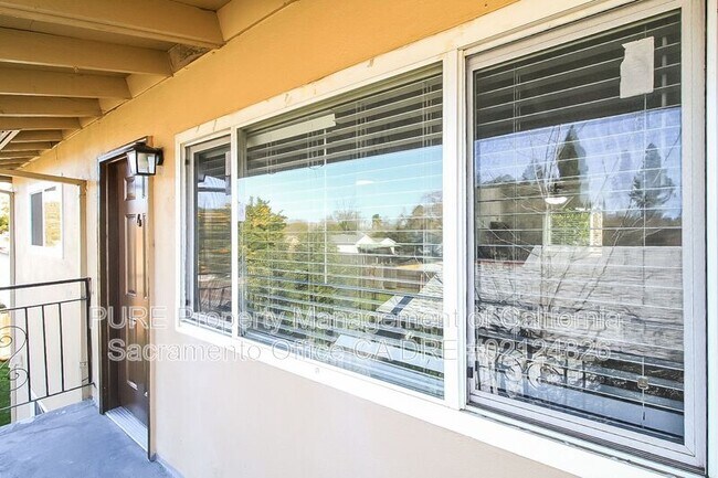 Foto del edificio - 130 Elm St