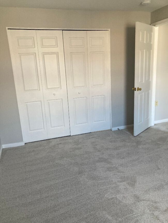 Foto del edificio - 112 Colony Ct