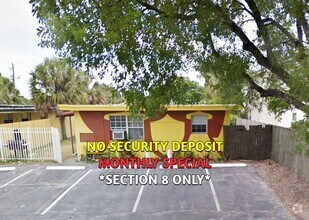 Building Photo - 1224 NW 3rd St