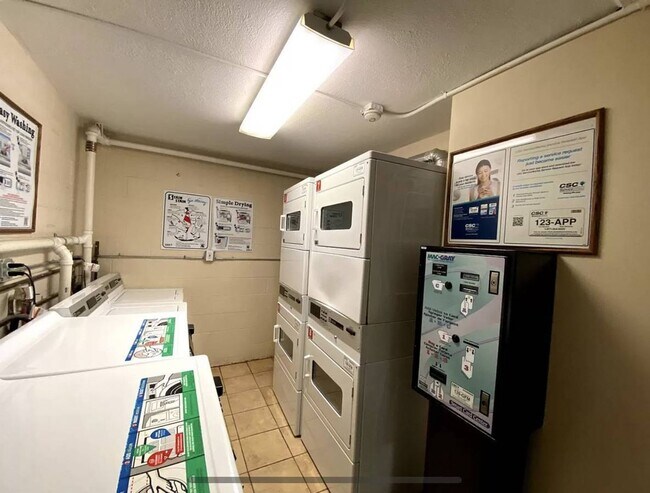 Foto del edificio - Belmont 1 Bed available Now