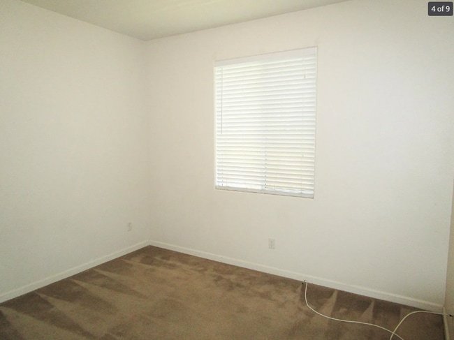 Building Photo - 2315 Warhol Ave