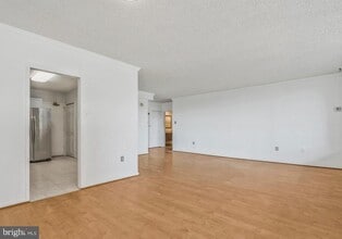 Building Photo - 3701 S George Mason Dr