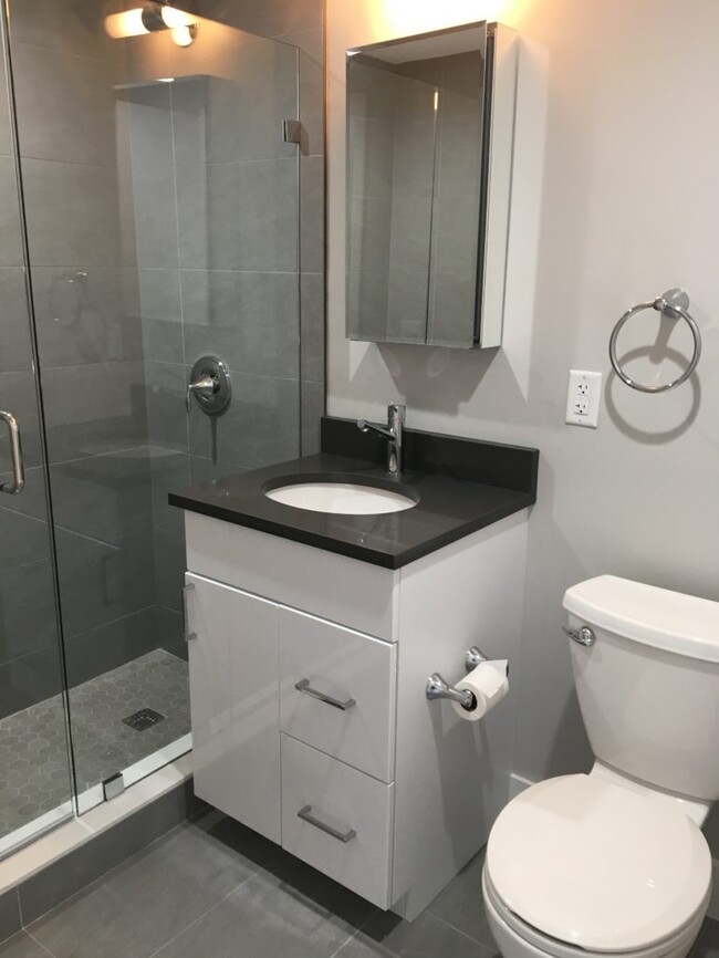 Foto del edificio - 640 NE 7th St