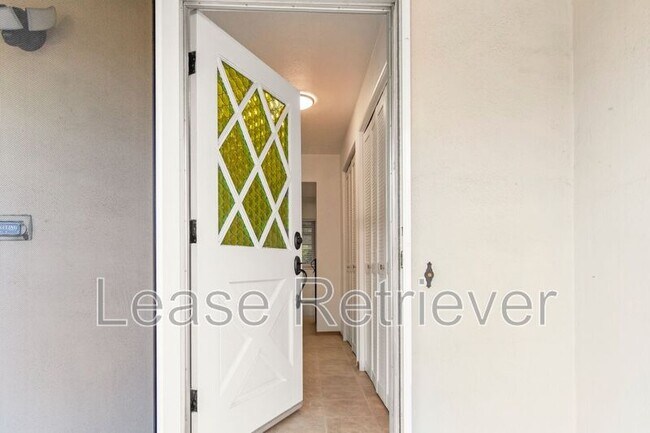 Foto del edificio - 1265 Slayton Dr