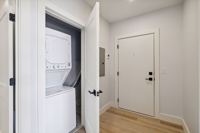 Foto del edificio - 3439 Lancaster Ave