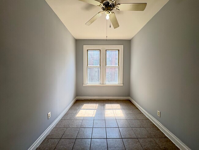 Foto del edificio - 34 Wilkinson Ave