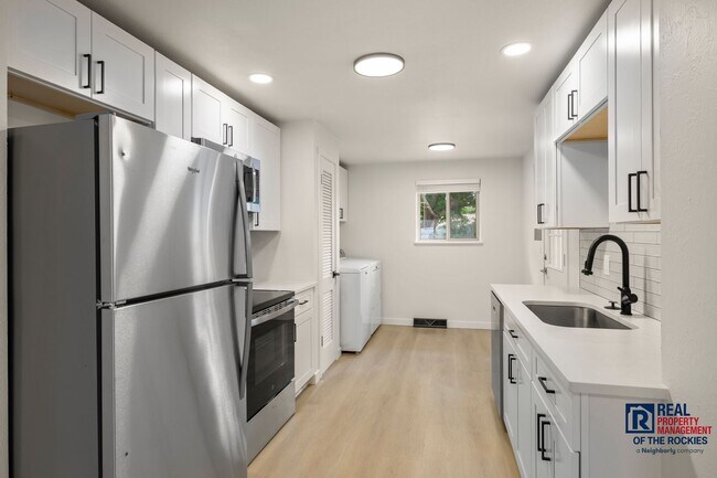Foto del edificio - Beautifully Remodeled Duplex in Great Fort Collins Location!