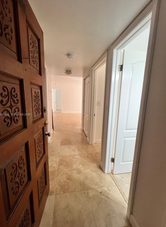 Foto del edificio - 4970 NW 102nd Ave